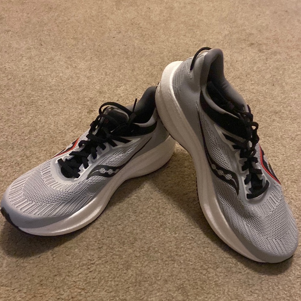 Saucony Triumph 21